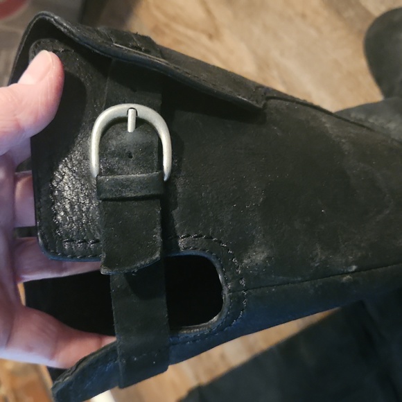 UGG black leather riding boots #1004172, excellent condition, 9.5 - Picture 7 of 13